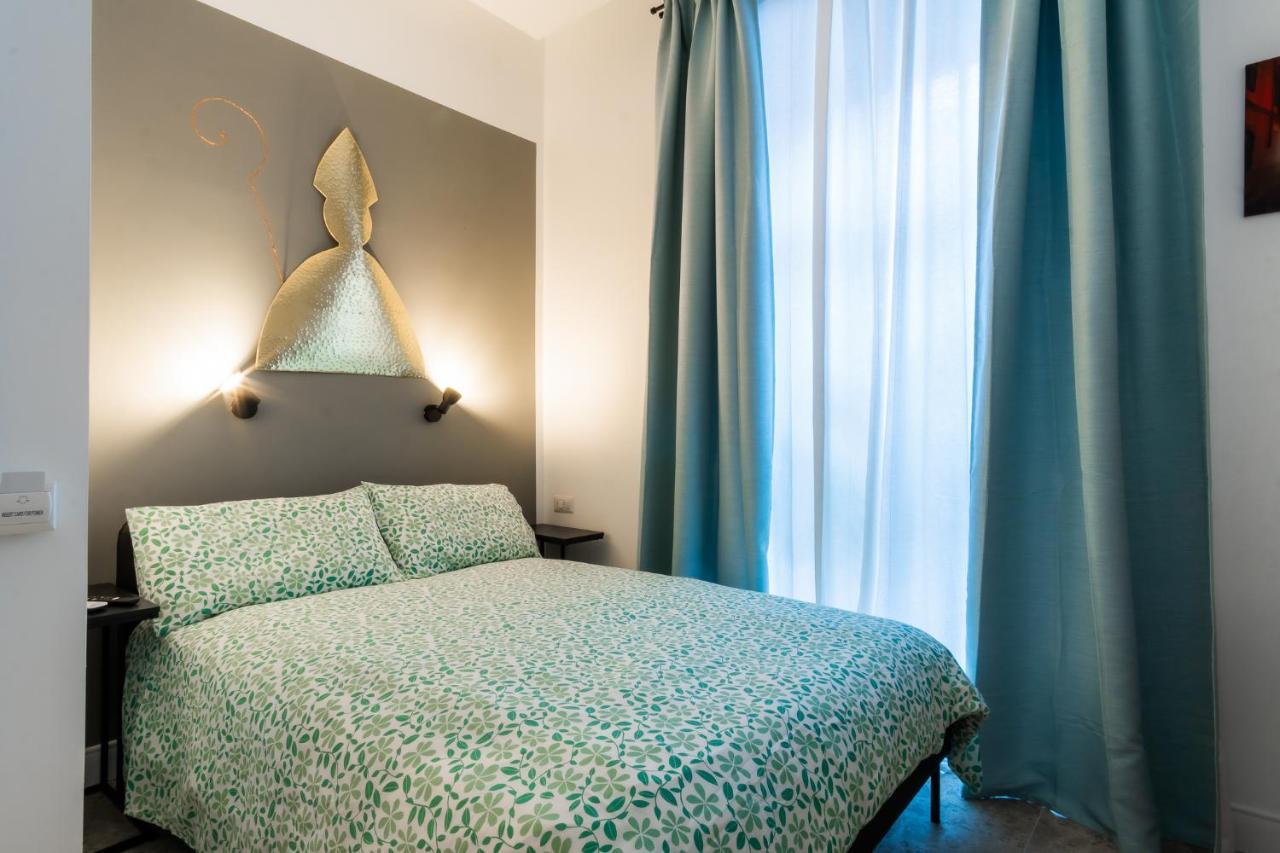 Bed and Breakfast Naos à Naples Extérieur photo